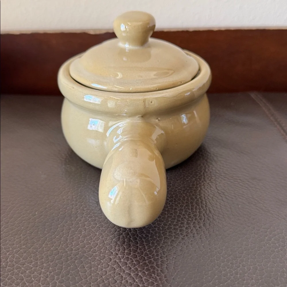 Vintage Ceramic Glazed Beige Pot Bowl w/Handle for Soup, Casserole or Beans